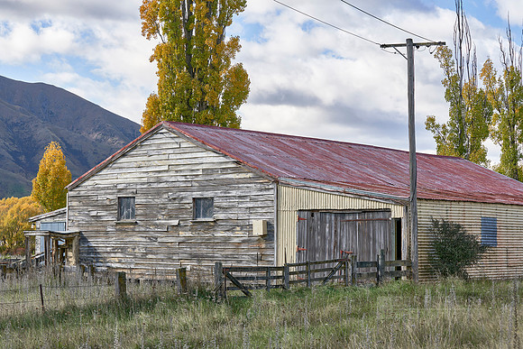 Shed on the Otematata Road